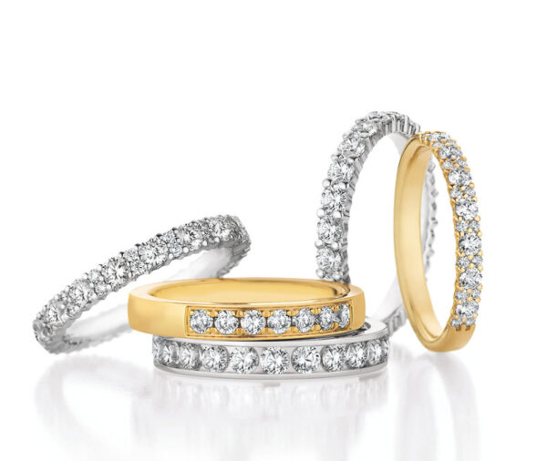 Collection Reusch: Trauringe mit Diamanten
