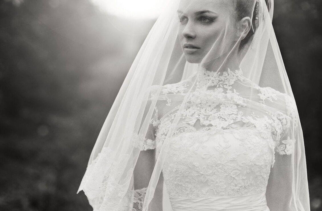 Second Hand Brautkleid: Braut mit Schleier