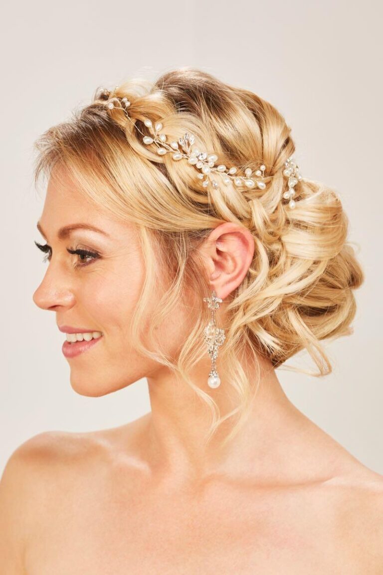 Lovely-Romance_Brautfrisuren-3-5
