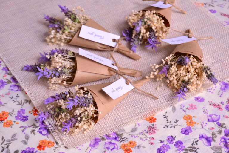 Gastgeschenke: 40 unvergesslichen Ideen und Inspirationen für die Hochzeit blumenstrauss-hochzeit-6