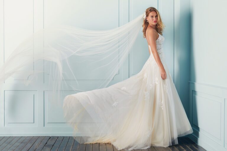 lilly-brautkleid-2021-style-08-4103-7