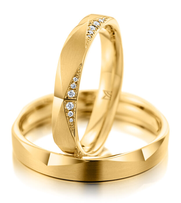 Meister – Meister Trauringe aus Gelbgold 750 mit facettierter Ringschiene