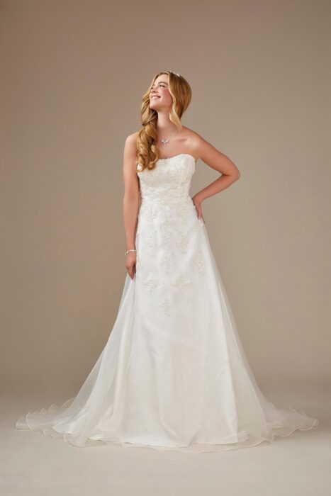 Trägerloses Brautkleid mit optionalem Carmen-Top aus Spitze von Weise, Modell 336202