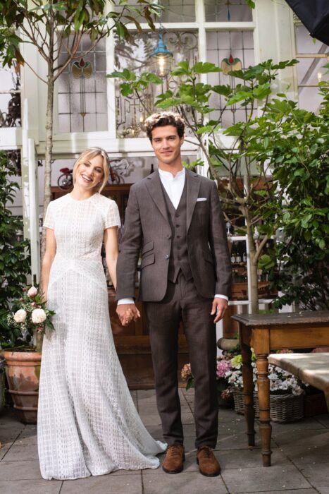 A-Linien-Brautkleid aus geometrischer Spitze mit Rundhalsausschnitt von Weise Be True, Modell 337440