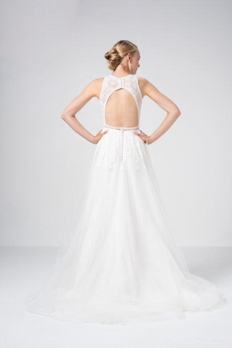 Bauchfreies Brautkleid im Boho-Look, mit Tüllrock und Neckholder-Ausschnitt von Weise Be True, Modell 337152