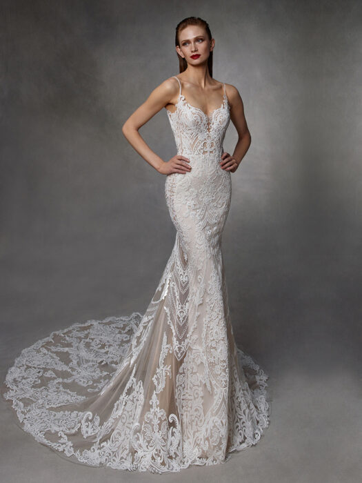 Brautkleid in Blush mit Kontrastspitze, Spaghettiträgern und tiefem Rücken von Badgley Mischka, Modell Darla