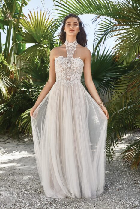 Wandelbares Brautkleid mit Spitze in Blush von Lillian West, Modell 66053