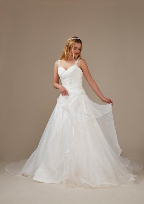 A-Linien-Brautkleid mit Herzausschnitt und Schleppe von Weise, Modell 336572