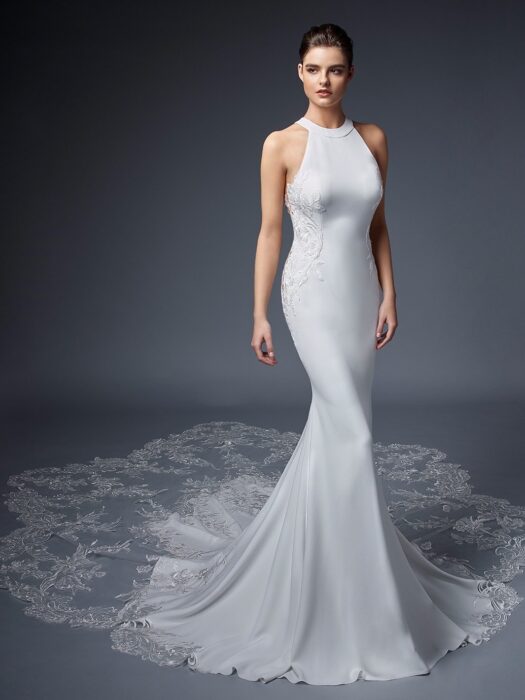 Mermaid-Brautkleid mit Neckholder-Ausschnitt, raffiniertem Rücken und Schleppe von Elysée, Modell Vionnet