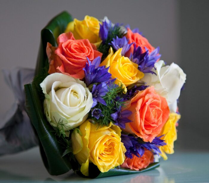 bunter Brautstrauß aus Rosen