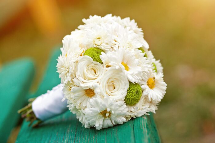 Brautstrauß mit Gerbera und Rosen