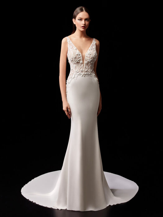 Weißes Satin-Brautkleid im Godet-Schnitt mit Spitzentop und abnehmbarem Cape von Enzoani, Modell Patty