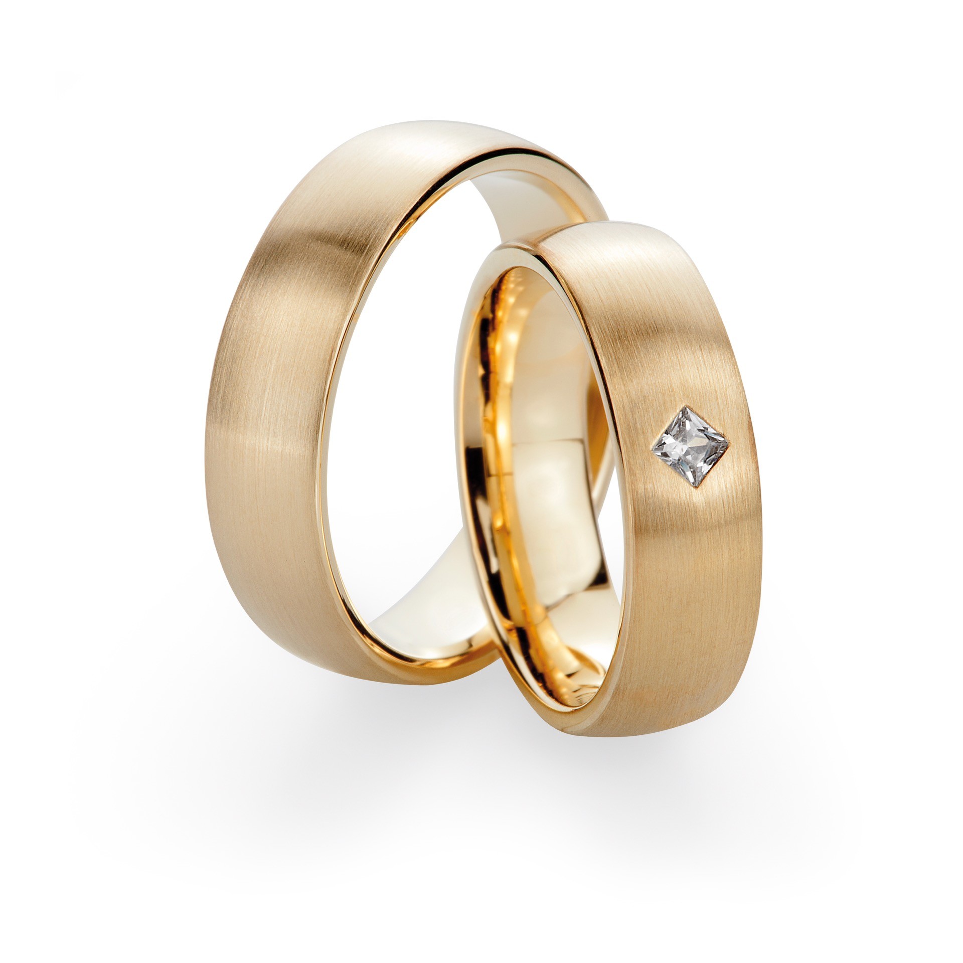 Kühnel – Eheringe mit Carré-Diamant