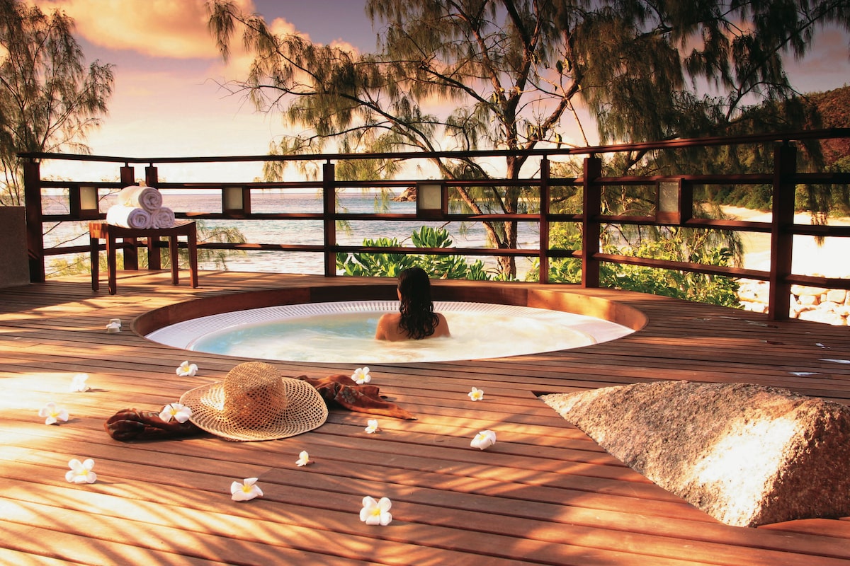 Whirlpool des 5-Sterne Hotels Constance Lemuria.