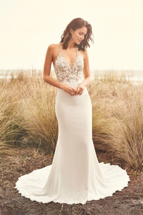 Fit-and-Flare-Brautkleid mit transparentem Spitzentop und Illusion-Ausschnitt von Lillian West, Modell 66092