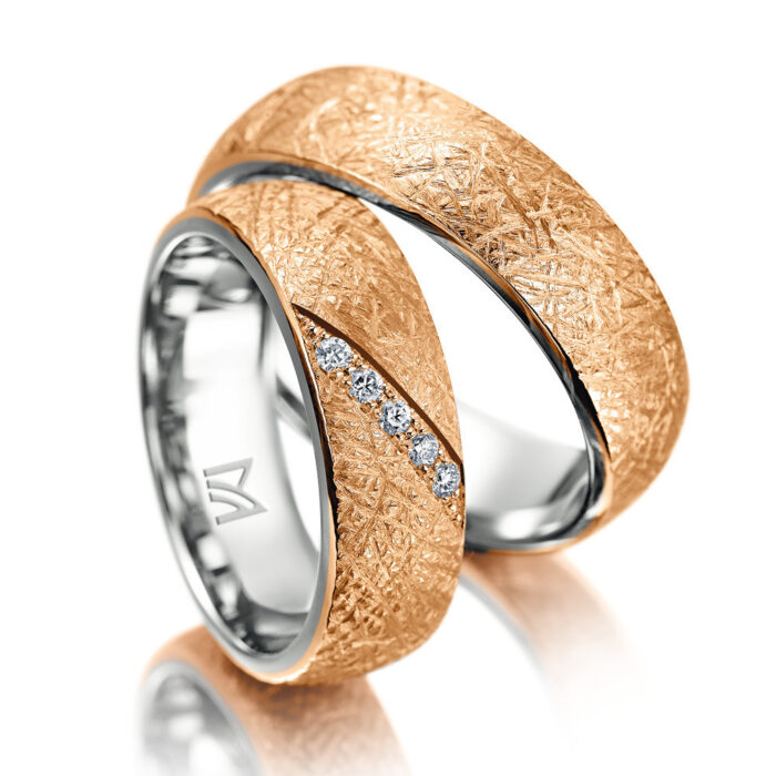 Meister Eheringe in Weiß- und Rotgold