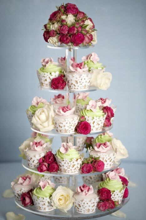 Hochzeitstorte aus Cupcakes