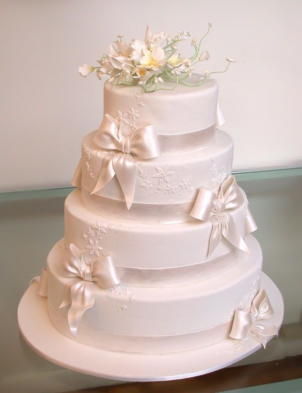 edle Hochzeitstorte