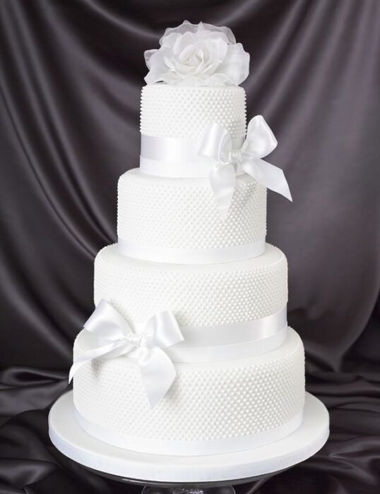edle Hochzeitstorte
